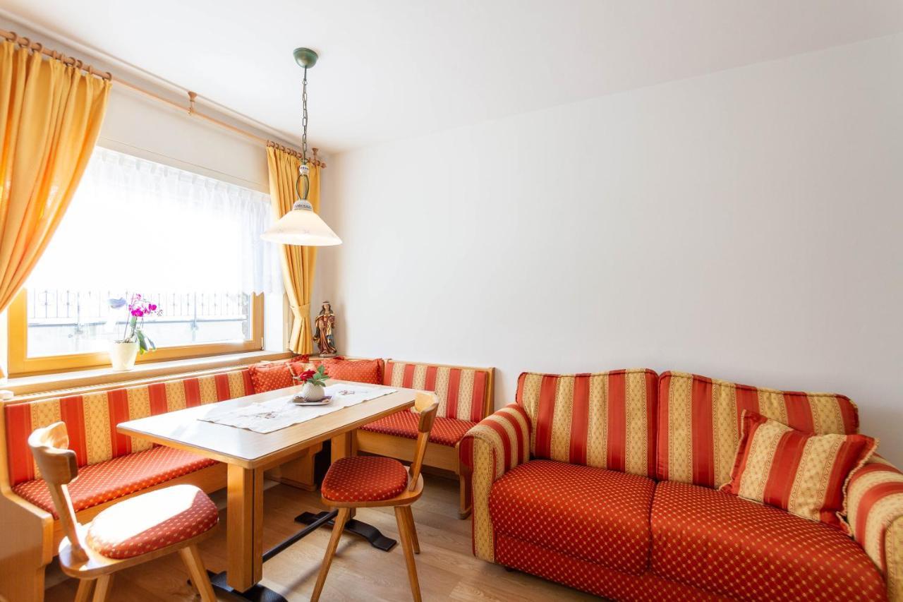 Apartment Sabrina Santa Cristina Val Gardena Dış mekan fotoğraf