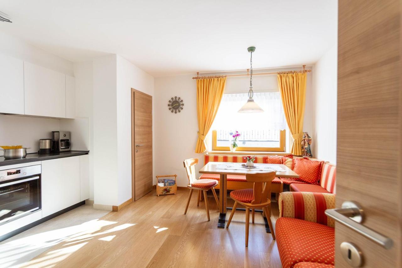 Apartment Sabrina Santa Cristina Val Gardena Dış mekan fotoğraf